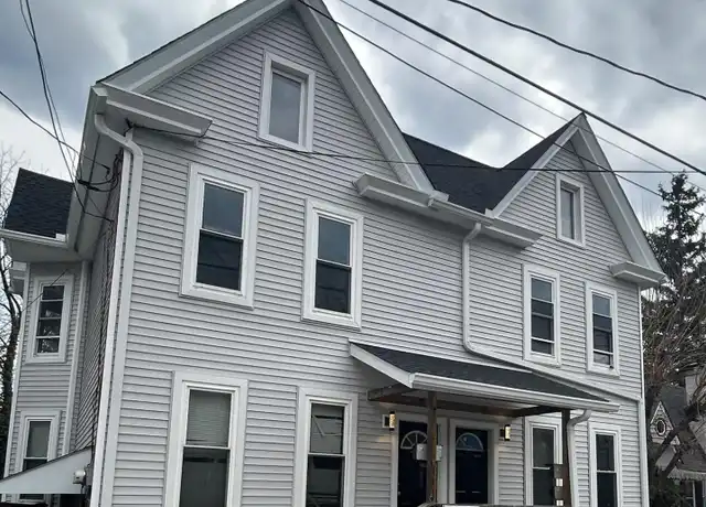 Property at 177 Prospect St Unit 177-2, East Stroudsburg, PA, 18301, 3 beds, 1 bath, [object Object]