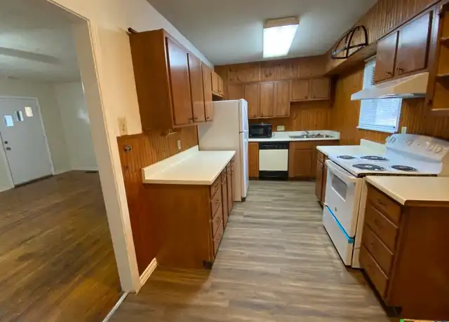 Property at 826 Burleson St Unit A, San Marcos, TX, 78666, 2 beds, 1 bath, [object Object]