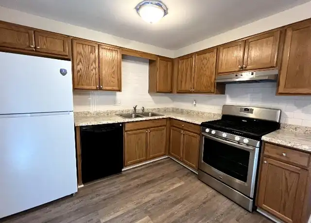 Property at 1390 Lincoln Dr Unit C, Monaca, PA, 15061, 2 beds, 1 bath, [object Object]