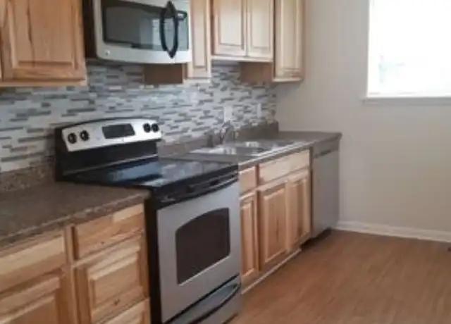 Property at 1444 Pacific Ave S Unit 2, Salt Lake City, UT, 84104, 2 beds, 1 bath, [object Object]