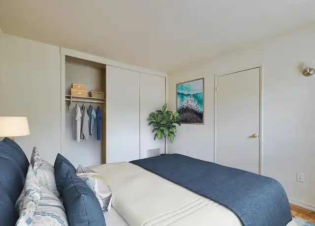 Property at Nob Hill - 9120 Piney Branch Rd, Silver Spring, MD, 20903, 1-2 bed, 1 bath, [object Object]