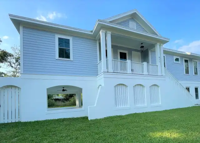 Property at 517 13th Ave S, St. Petersburg, FL, 33701, 4 beds, 3 baths, [object Object]
