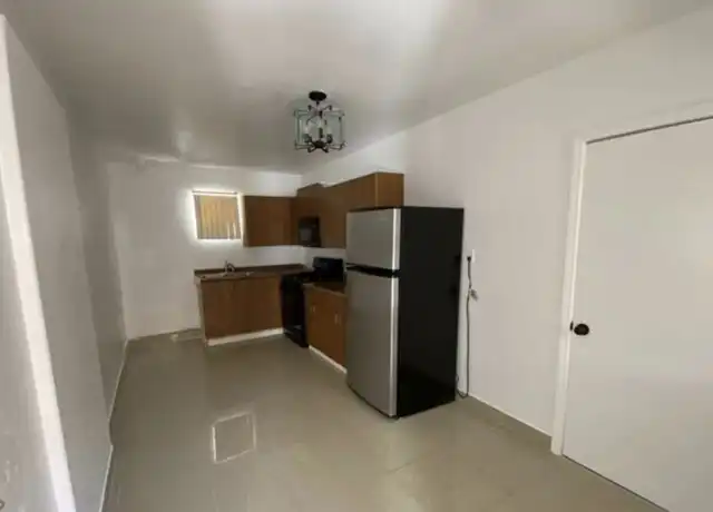 Property at 5171 Reeder Cir Unit A, Las Vegas, NV, 89119, 0 beds, 1 bath, [object Object]