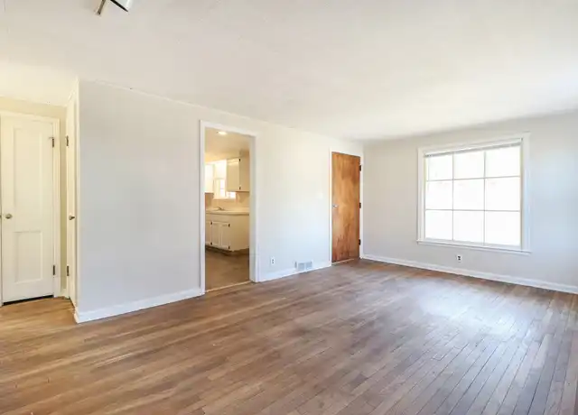 Property at 3118 S Saint Joseph St Unit B-1, South Bend, IN, 46614, 2 beds, 1 bath, [object Object]