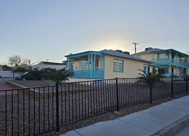 Property at 321 N 15th St Unit 3, Las Vegas, NV, 89101, 2 beds, 1 bath, [object Object]