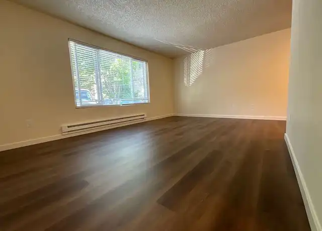 Property at Ethyle Manor - 2138 N 112th St, Seattle, WA, 98133, 1 bed, 1 bath, [object Object]