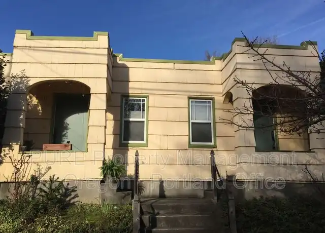 Property at 2415 SE Madison St, Portland, OR, 97214, 1 bed, 1 bath, [object Object]