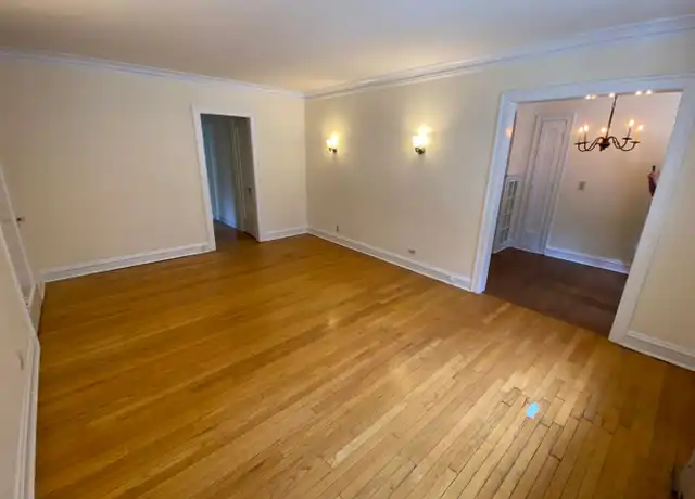 Property at 904 Hinman Ave Unit 3D, Evanston, IL, 60202, 1 bed, 1 bath, [object Object]