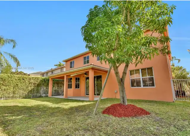 Property at 1319 Croton Ct #1319, Weston, FL, 33327, 6 beds, 4 baths, [object Object]