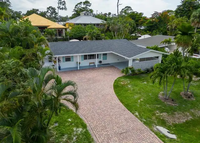Property at 1318 Michigan Ave, Naples, FL, 34103, 3 beds, 1 bath, [object Object]