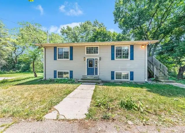 Property at 3429 W Michigan Ave, Kalamazoo, MI, 49006, 6 beds, 2 baths, [object Object]