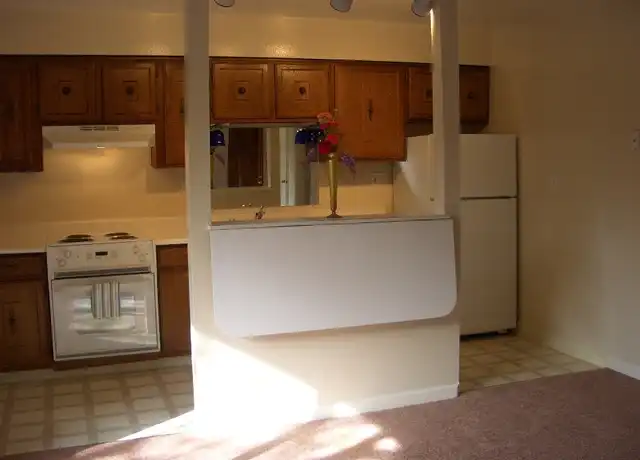 Property at 225 Avery Ln Unit 21, Los Gatos, CA, 95032, 1 bed, 1 bath, [object Object]