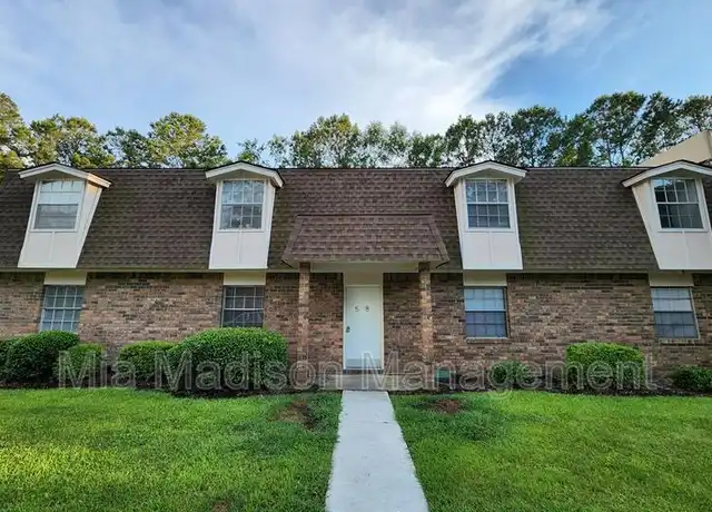 Property at 111 E Mell St Unit 5, Pooler, GA, 31322, 2 beds, 1 bath, [object Object]