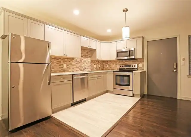 Property at 4737 Aftonshire Dr Unit 3, Houston, TX, 77027, 1 bed, 1 bath, [object Object]