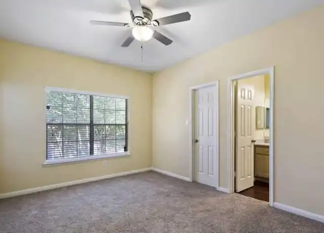 Property at 500 W Airtex Blvd Unit 3047, Houston, TX, 77090, 3 beds, 2 baths, [object Object]