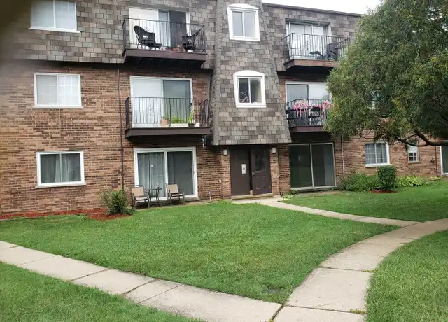 Property at 9385 Bay Colony Dr Unit 1N, Des Plaines, IL, 60016, 2 beds, 1 bath, [object Object]