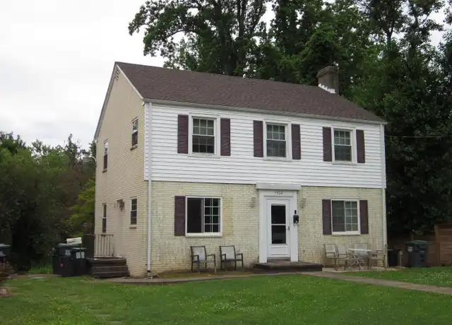 Property at 1962 Lewis Mountain Rd #2, Charlottesville, VA, 22903, 2 beds, 1 bath, [object Object]