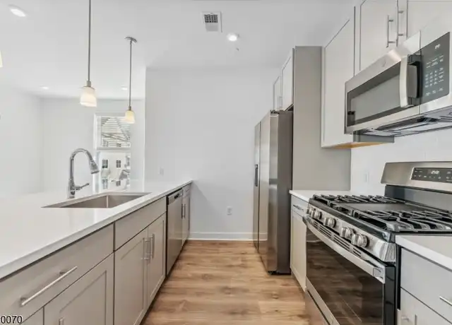 Property at 12 Parker Ln, Hanover, NJ, 07981, 2 beds, 2.5 baths, [object Object]