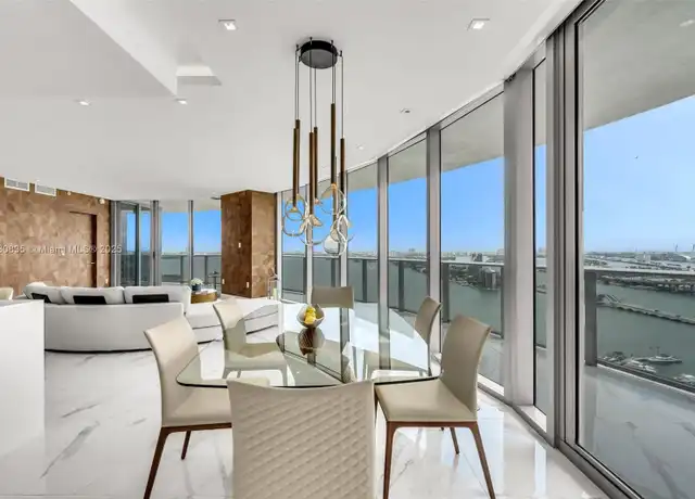 Property at 488 NE 18th St #2812, Miami, FL, 33132, 3 beds, 4 baths, [object Object]
