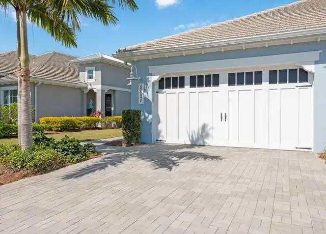 Property at 5697 Highbourne Dr, Naples, FL, 34113, 2 beds, 2 baths, [object Object]
