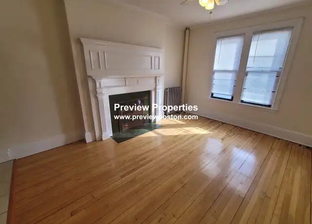 Property at 441 Cambridge St Unit 3, Allston, MA, 02134, 1 bed, 1 bath, [object Object]