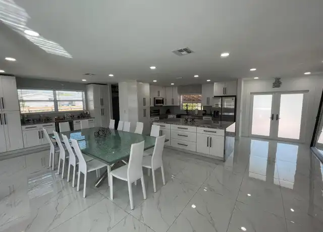 Property at 1000 NE 179th St, North Miami Beach, FL, 33162, 3 beds, 2 baths, [object Object]