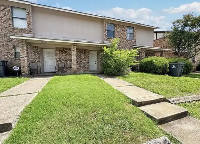 Property at 1024 Southmoor Dr Unit 1026, Arlington, TX, 76010, 2 beds, 1.5 baths, [object Object]