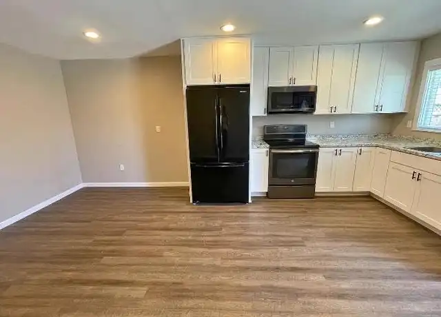 Property at 773 Brea Ter, Sunnyvale, CA, 94085, 2 beds, 3 baths, [object Object]