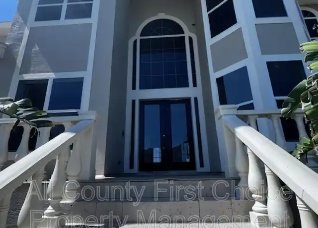 Property at 2041 Harbour Watch Cir, Tarpon Springs, FL, 34689, 5 beds, 3 baths, [object Object]