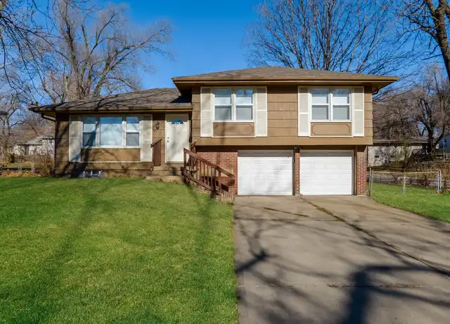 Property at 8418 E 92nd Pl, Kansas City, MO, 64138, 3 beds, 2 baths, [object Object]