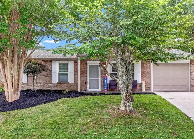 Property at 4512 Hooks Ln, Knoxville, TN, 37938, 3 beds, 2 baths, [object Object]