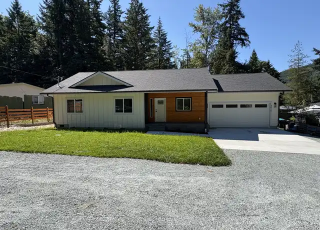 Property at 3019 Hemlock Way, Sedro Woolley, WA, 98284, 3 beds, 2 baths, [object Object]