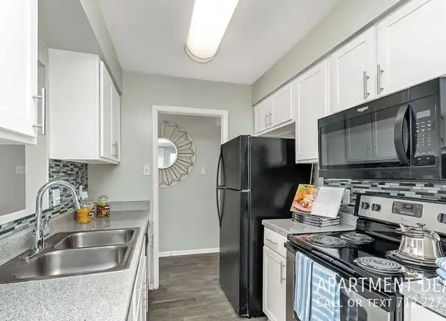 Property at 662 Barringer Ln Unit 2172, Webster, TX, 77598, 2 beds, 2 baths, [object Object]