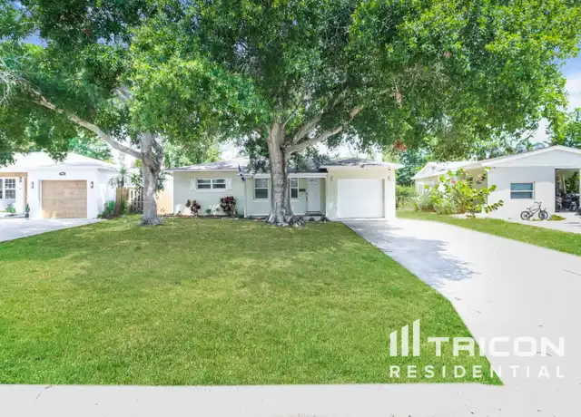 Property at 747 64th Ave S, Saint Petersburg, FL, 33705, 3 beds, 2 baths, [object Object]