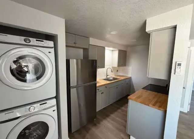 Property at 601 Beatty St Unit 633-4, Medford, OR, 97501, 1 bed, 1 bath, [object Object]