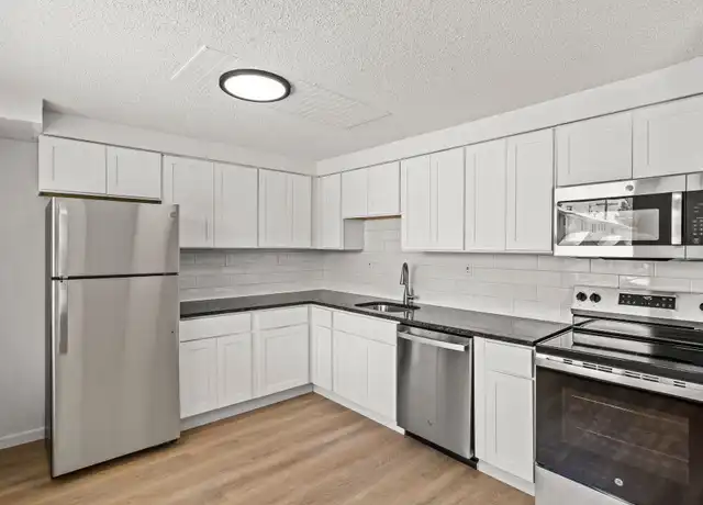 Property at 5021 Oak Crest Courtyard Unit 5021, Syracuse, NY, 13219, 2 beds, 1.5 baths, [object Object]