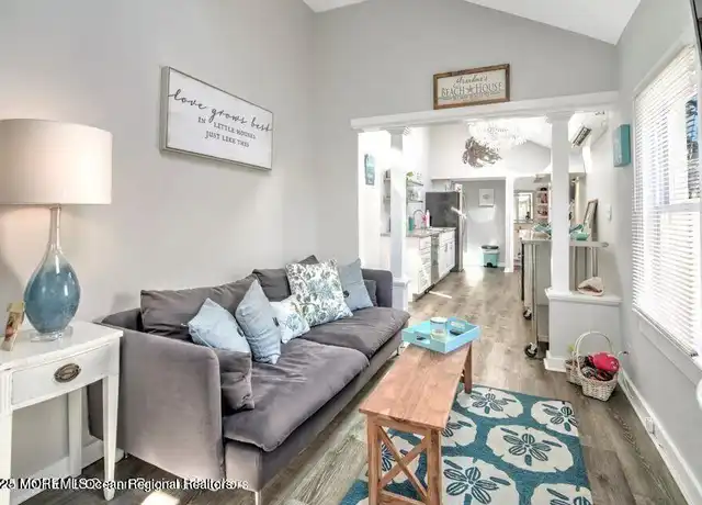 Property at 604 12th Ave Unit BACK, Belmar, NJ, 07719, 2 beds, 1 bath, [object Object]