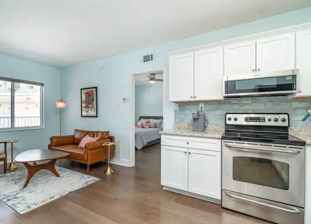 Property at 2590 First St #203, Fort Myers, FL, 33901, 1 bed, 1 bath, [object Object]