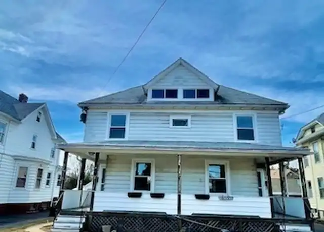 Property at 29-31 Elmer St, East Hartford, CT, 06108, 3 beds, 2 baths, [object Object]