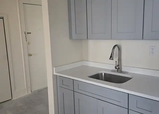 Property at Maples on Broad - 509 Broad Ave, Palisades Park, NJ, 07650, 2 beds, 1 bath, [object Object]