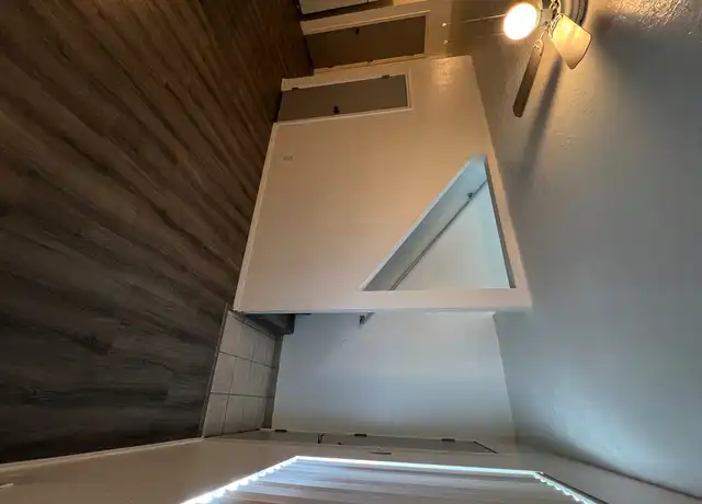 Property at 612 Morris St NE Unit 05, Albuquerque, NM, 87123, 1 bed, 1 bath, [object Object]