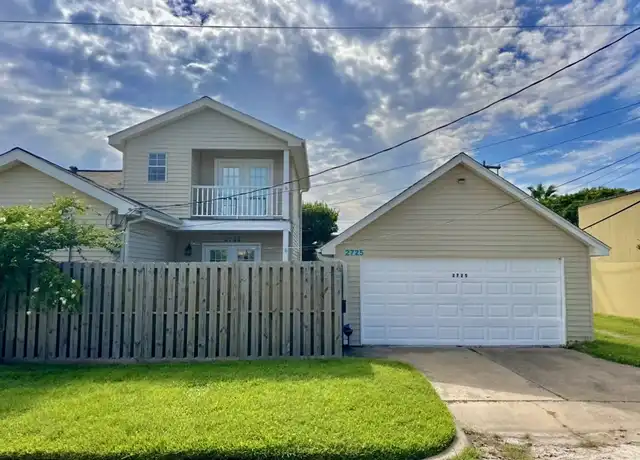 Property at 2725 42nd St, Galveston, TX, 77550, 2 beds, 2 baths, [object Object]