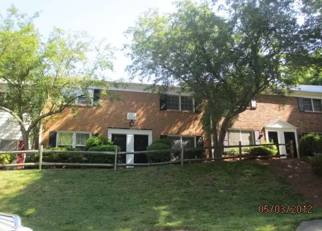 Property at 2811 Bleeker Sq Unit 2811-D, Winston-Salem, NC, 27106, 2 beds, 2.5 baths, [object Object]