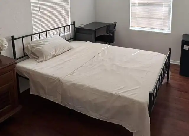 Property at 2701 Avenue T NW Unit 3, Winter Haven, FL, 33881, 1 bed, 1 bath, [object Object]