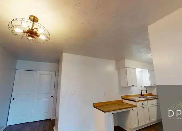 Property at 605 S Bridge St Unit 3, DeWitt, MI, 48820, 1 bed, 1 bath, [object Object]