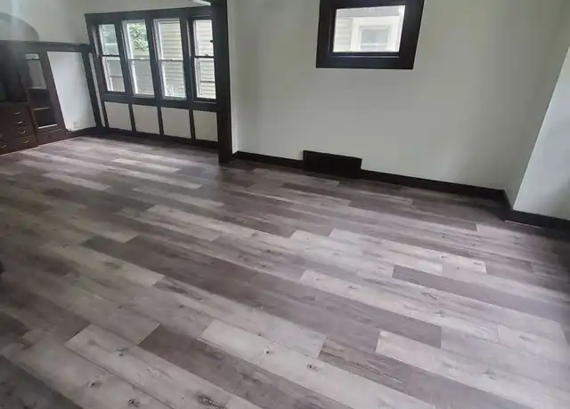 Property at 2624-2626 N 37th St Unit 2624 Lower, Milwaukee, WI, 53210, 2 beds, 1 bath, [object Object]
