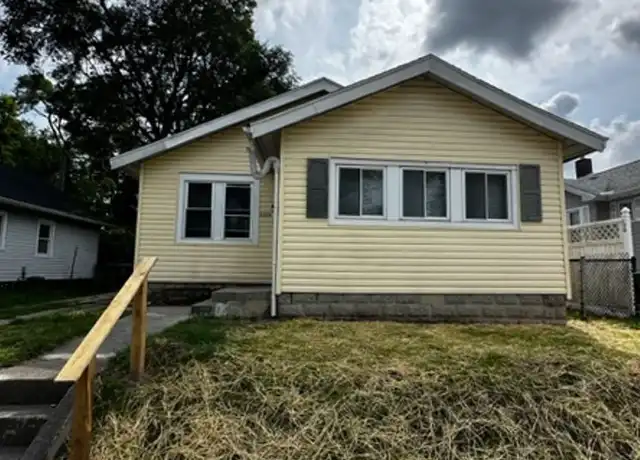 Property at 1216 S Pershing Dr, Muncie, IN, 47302, 2 beds, 1 bath, [object Object]