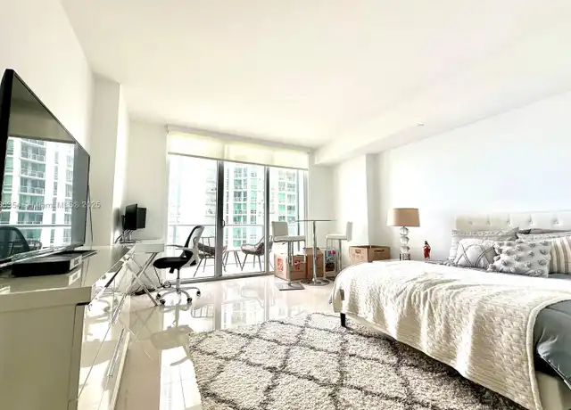 Property at 1300 Brickell Bay Dr #1205, Miami, FL, 33131, 0 beds, 1 bath, [object Object]