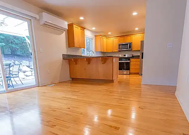 Property at 3406 S 283rd Ln, Auburn, WA, 98001, 4 beds, 2.5 baths, [object Object]