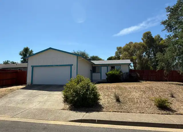 Property at 1139 Jaxon Way, Redding, CA, 96003, 3 beds, 2 baths, [object Object]